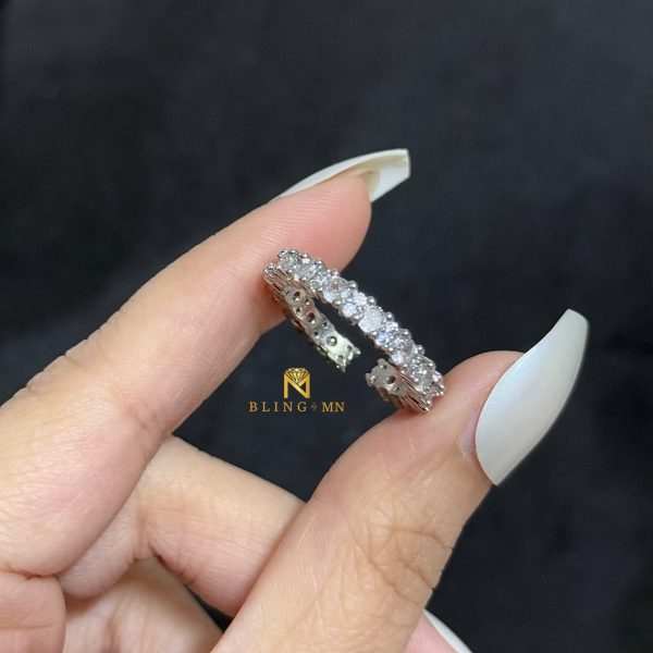 One Layer Band Style Zircon With Stone Silver